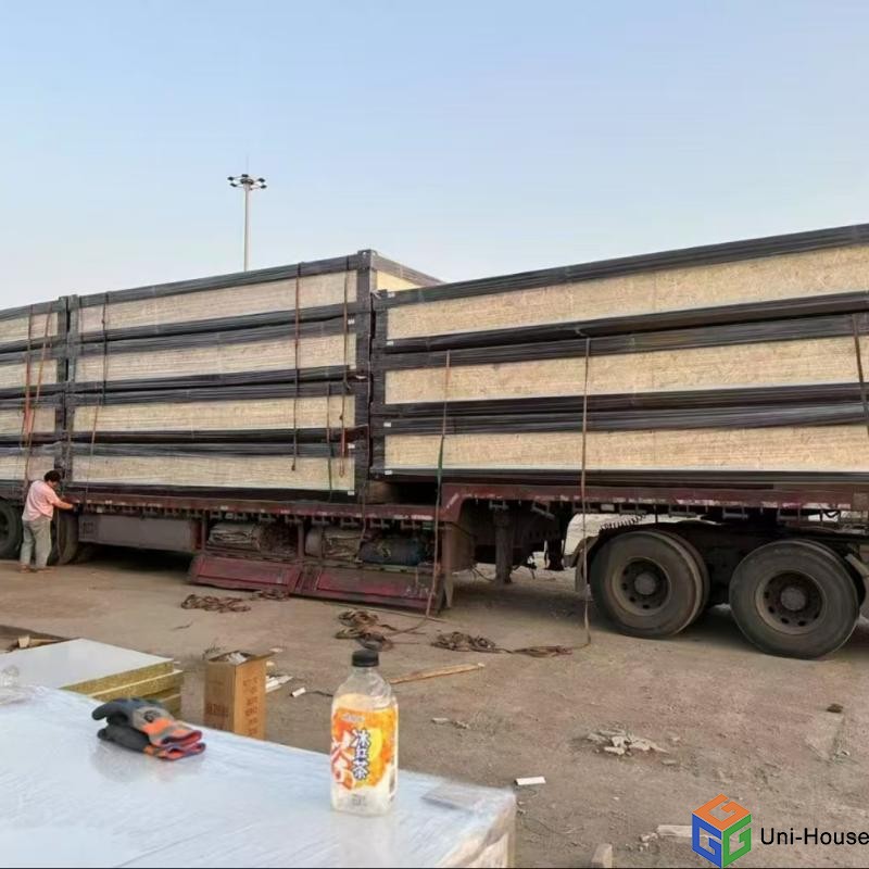 20FT Flat Pack Container House Of PU For Insulation